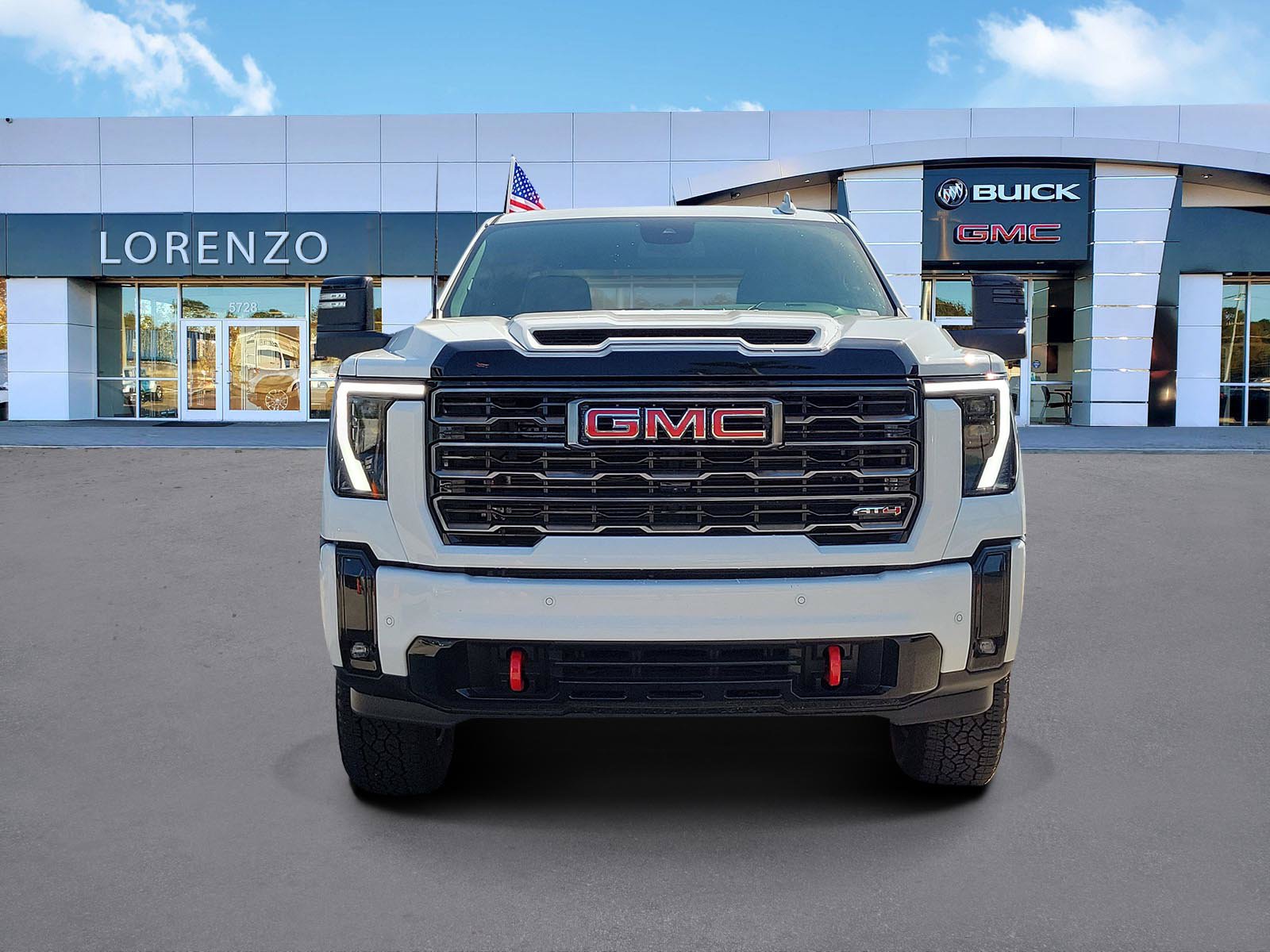 Used 2026 GMC Sierra 2500 AT4 AWD/4WD image 2