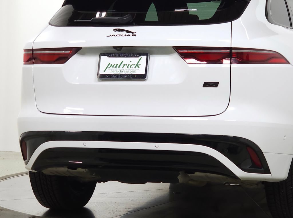 Used 2026 Jaguar F-PACE R-Dynamic S AWD/4WD image 8