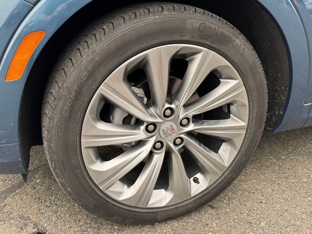 Used 2024 Buick Envista Avenir FWD image 37