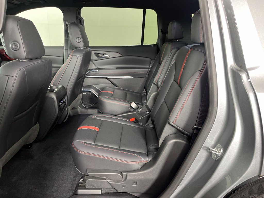 Certified 2024 Chevrolet Traverse RS AWD/4WD image 24