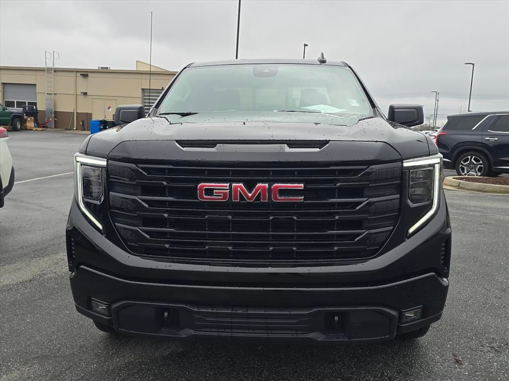 Used 2025 GMC Sierra 1500 Elevation w/ Preferred Package image 8