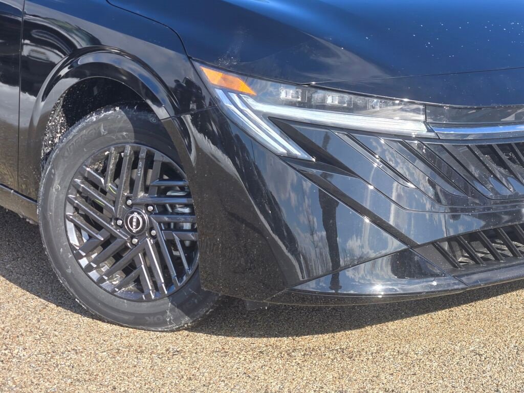 New 2026 Nissan Sentra SV image 4