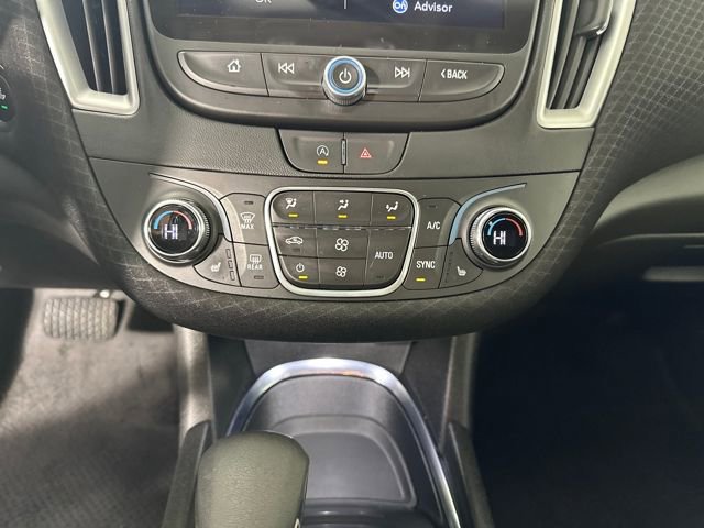 Used 2023 Chevrolet Malibu LT image 31