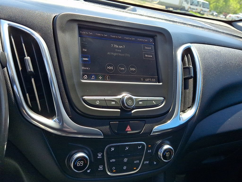 Used 2020 Chevrolet Equinox LT FWD image 24