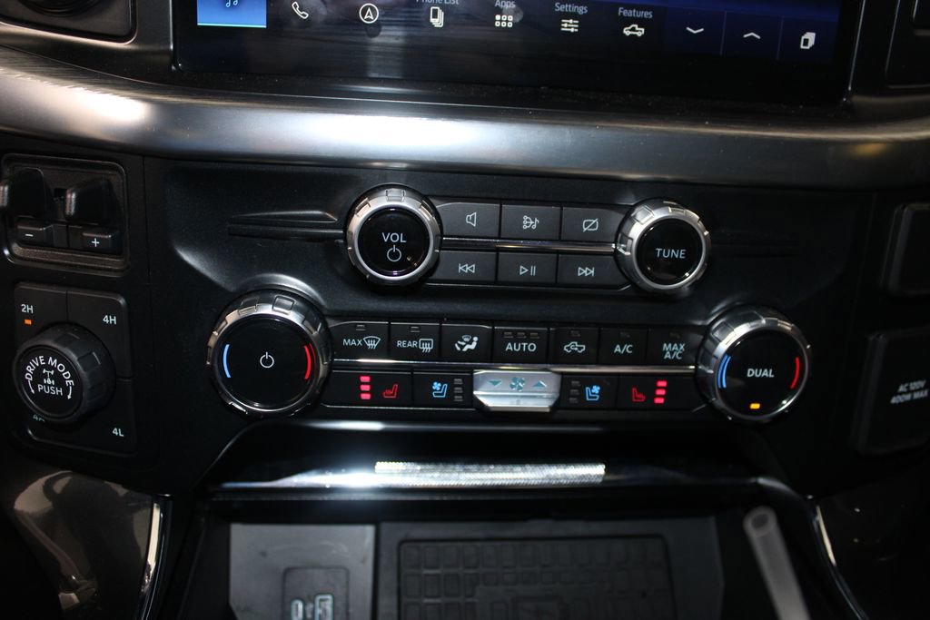 Used 2023 Ford F150 Lariat w/ Equipment Group 502A High image 32