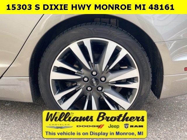 Used 2018 Lincoln MKZ Reserve w/ Climate Package image 9
