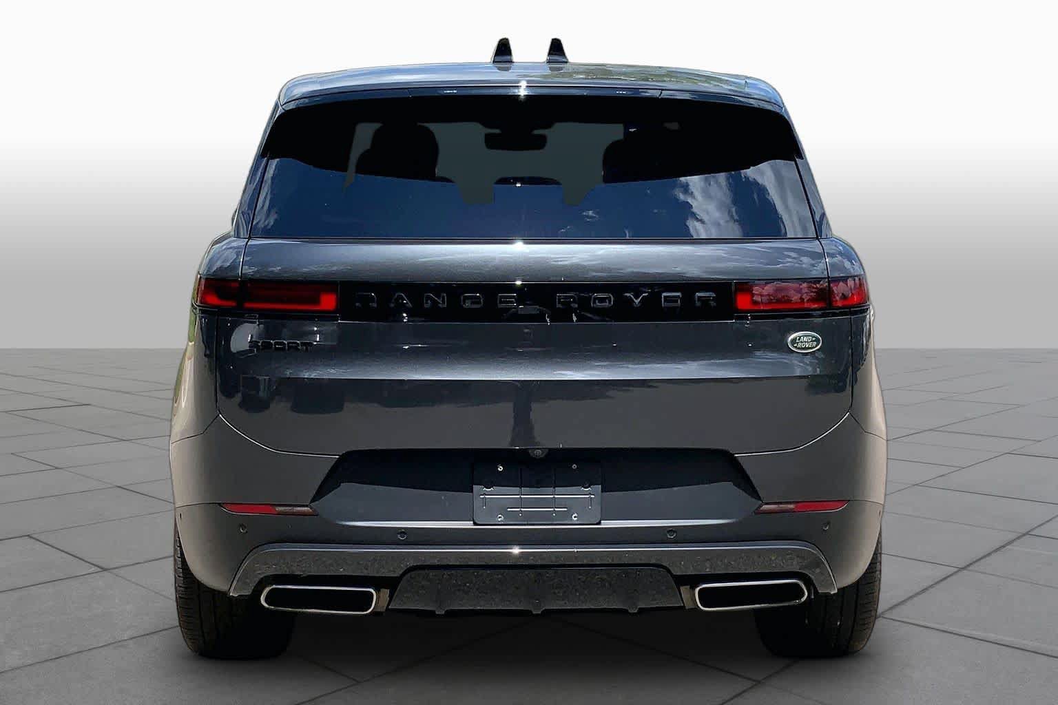 Used 2023 Land Rover Range Rover Sport SE AWD/4WD image 5