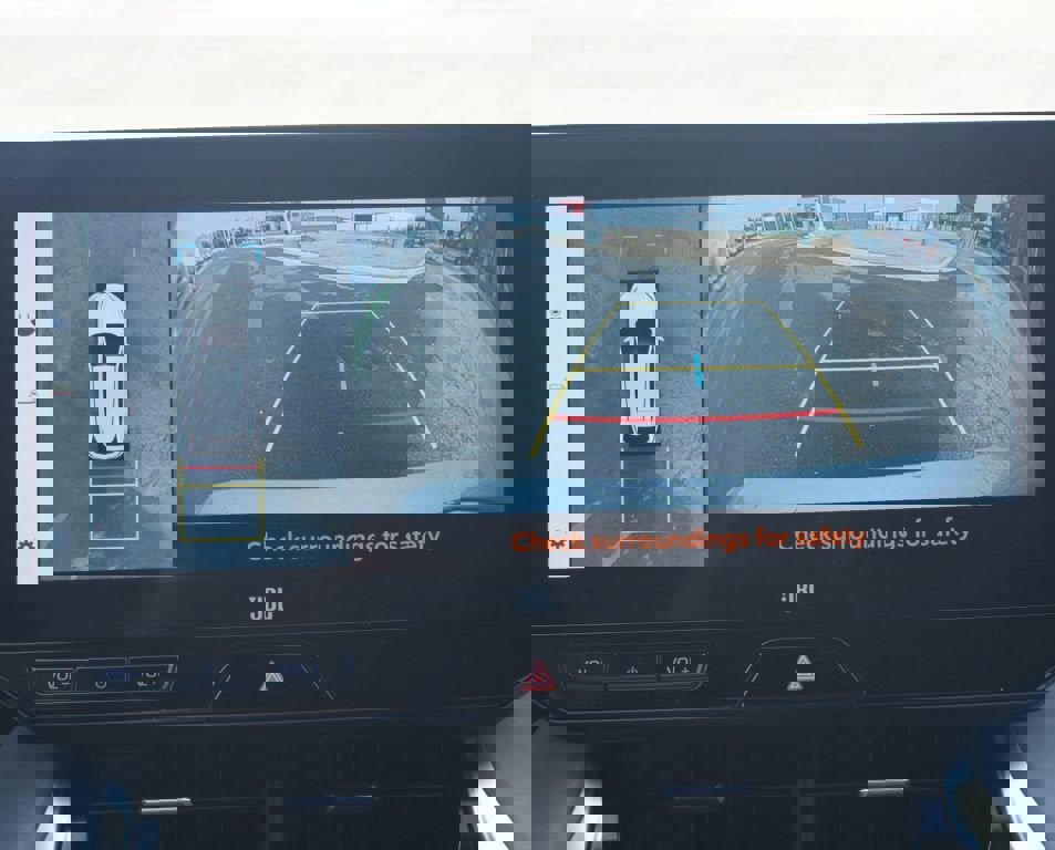 Used 2023 Toyota Venza Limited image 7