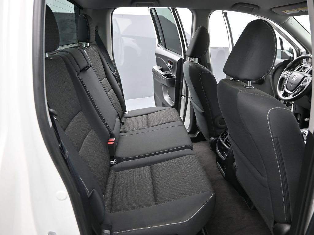 Certified 2023 Honda Ridgeline Sport image 16