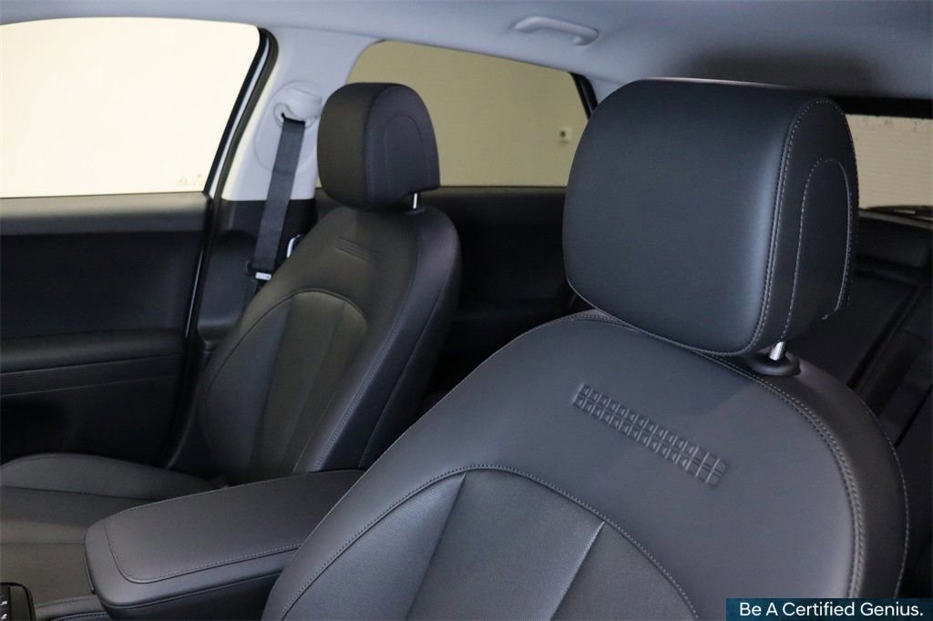 Used 2025 Hyundai Ioniq 5 SEL image 14