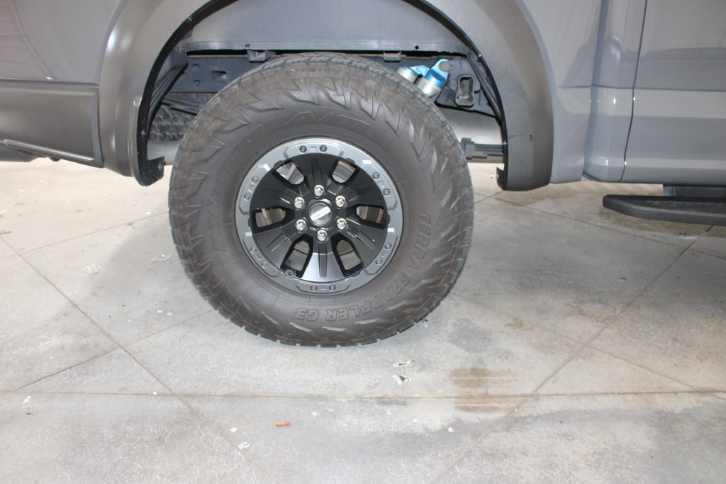 Used 2018 Ford F150 Raptor w/ Equipment Group 802A Luxury AWD/4WD image 34