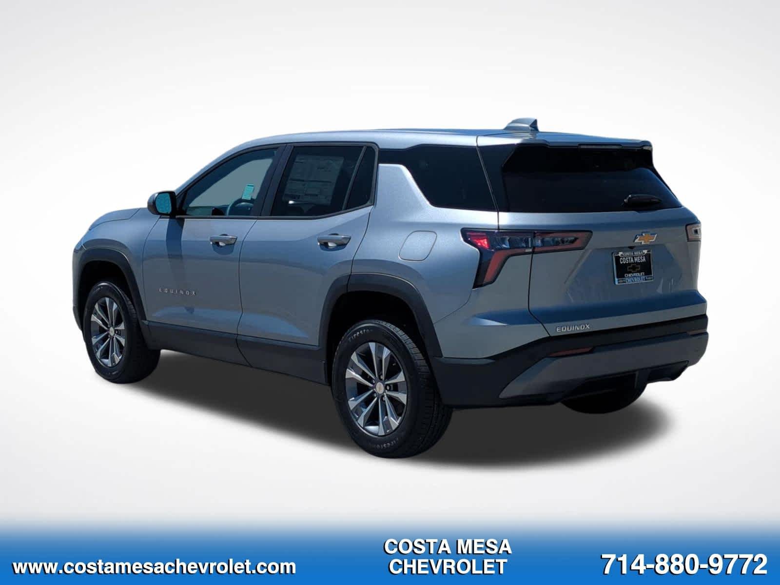 New 2027 Chevrolet Equinox LT w/ Convenience Package II FWD image 7
