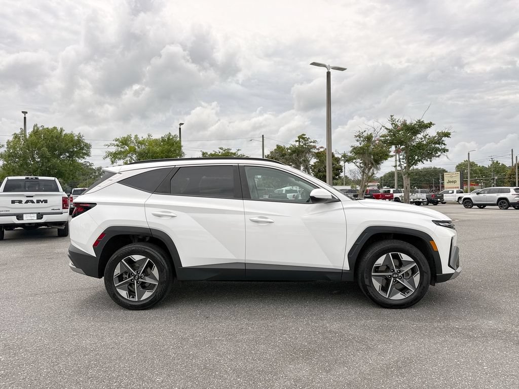 Used 2025 Hyundai Tucson SEL AWD/4WD image 2