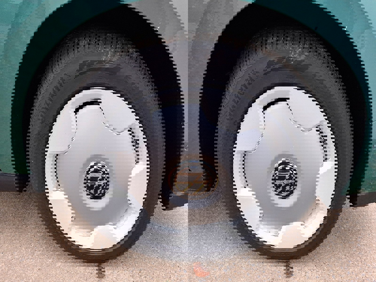 New 2025 Volkswagen ID. Buzz 1st Edition image 4