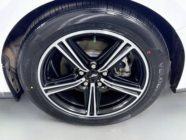 Used 2024 Ford Mustang Coupe RWD image 29