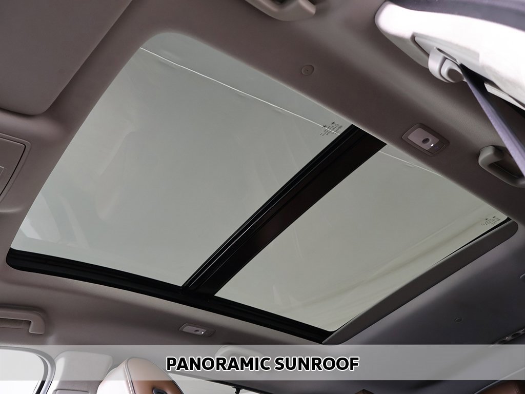 Used 2024 Acura MDX SH-AWD w/ Advance Package image 4