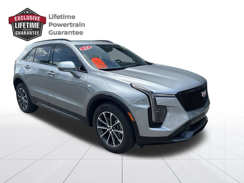 Used 2024 Cadillac XT4 Sport FWD image 7