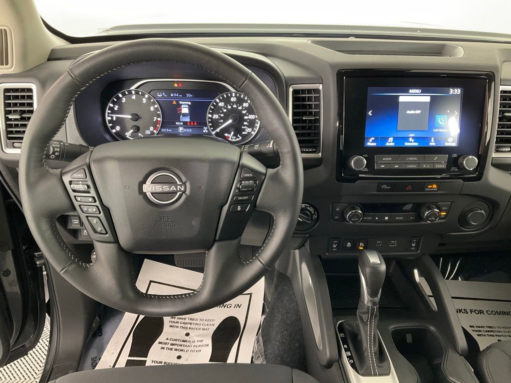 Used 2024 Nissan Frontier SV w/ Technology Package image 13