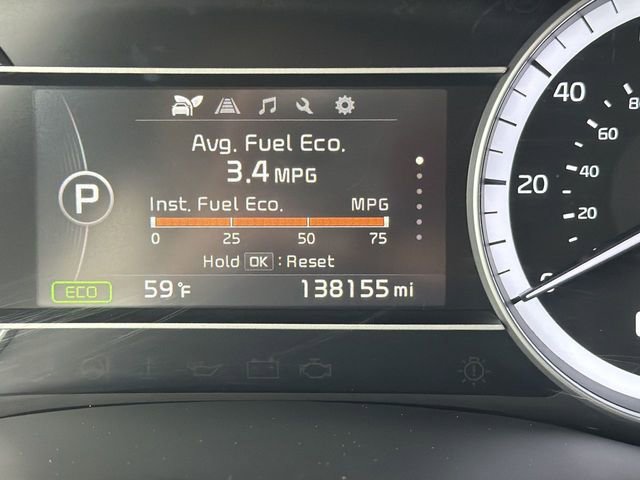 Used 2017 Kia Niro LX image 16