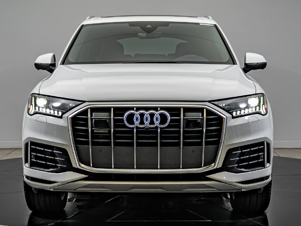 Certified 2023 Audi Q7 3.0T Premium w/ Convenience Package AWD/4WD image 2