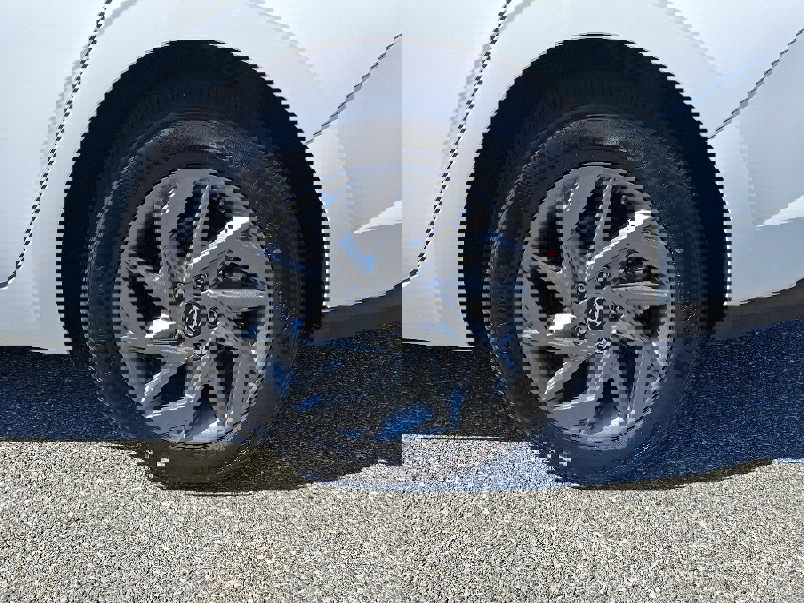 Certified 2025 Hyundai Elantra Hybrid w/ Cargo Package FWD image 8