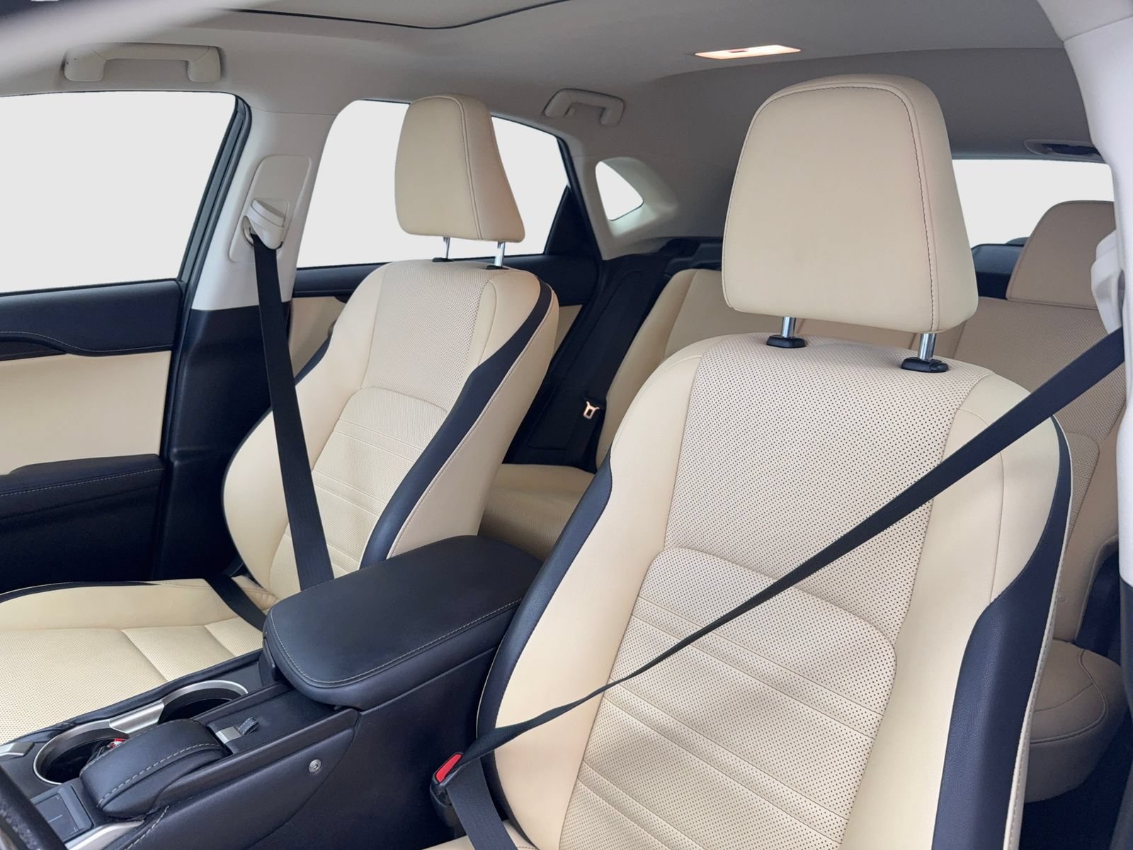 Used 2016 Lexus NX 200t FWD w/ Premium Package image 27