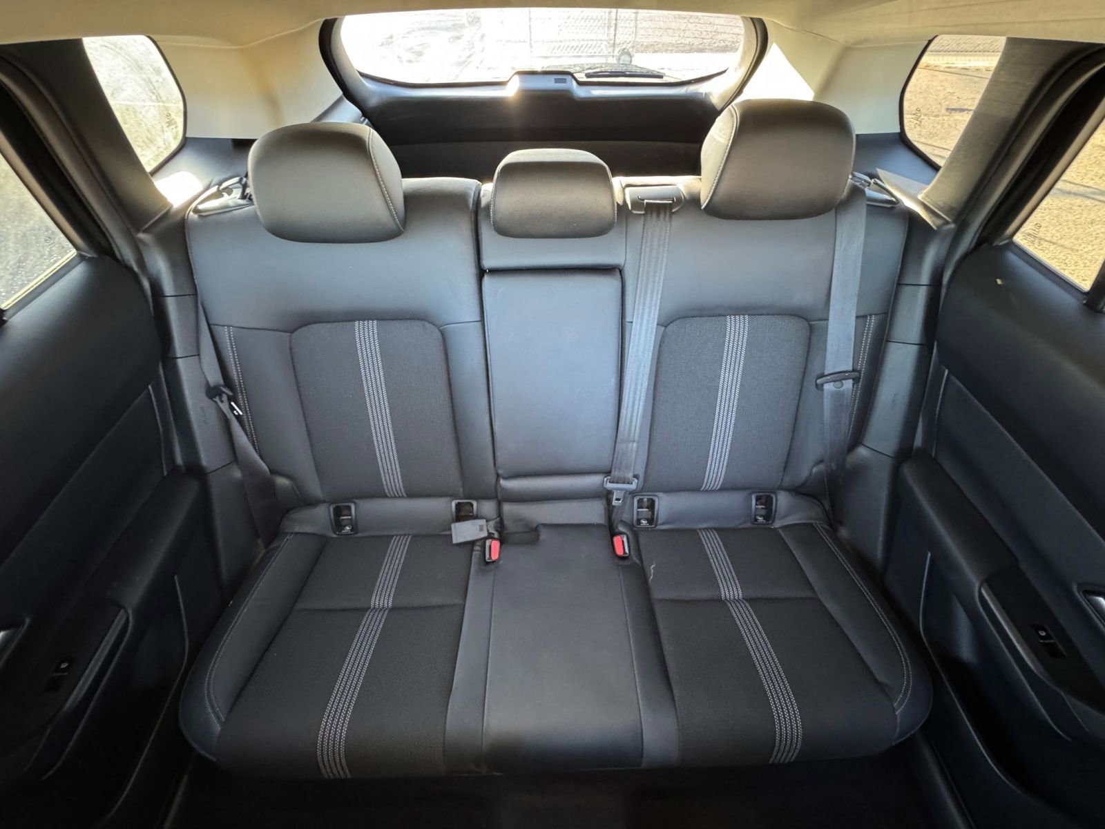 Used 2025 MAZDA CX-50 AWD 2.5 S w/ Select Package image 36