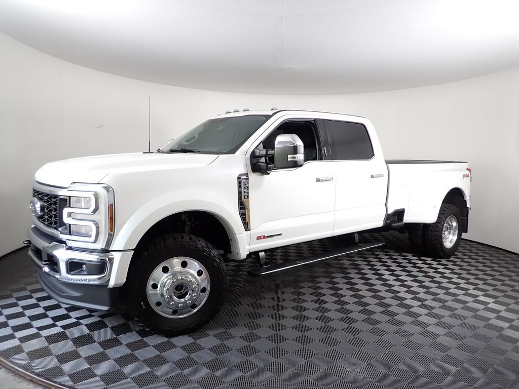 Used 2026 Ford F450 Lariat w/ Lariat Ultimate Package AWD/4WD image 13