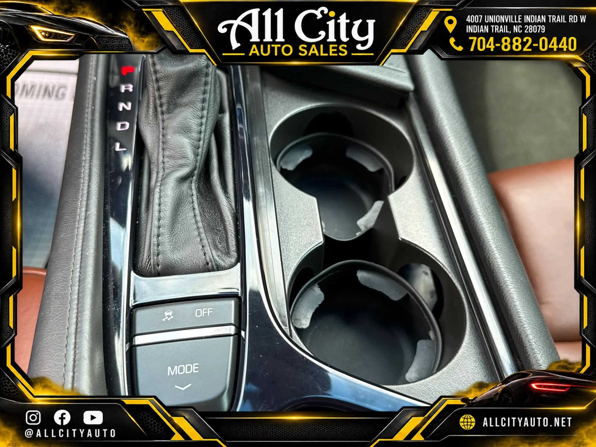 Used 2014 Cadillac ELR w/ Luxury Package FWD image 31