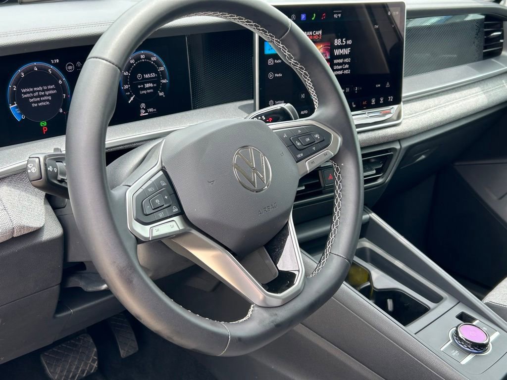 Certified 2025 Volkswagen Tiguan S FWD image 17