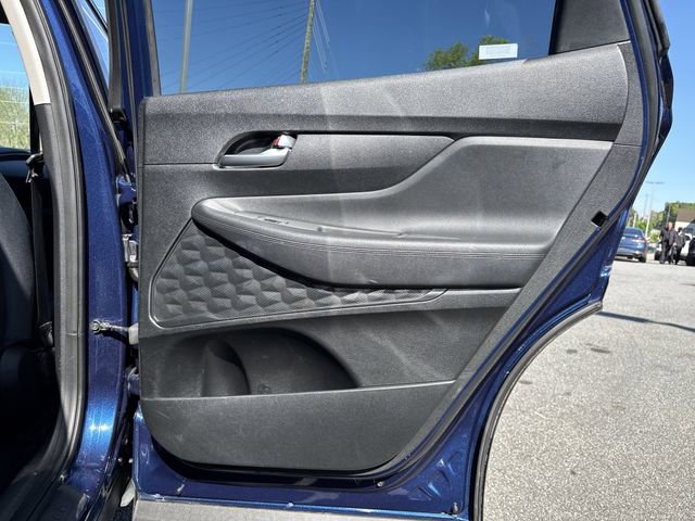 Used 2019 Hyundai Santa Fe SE image 16
