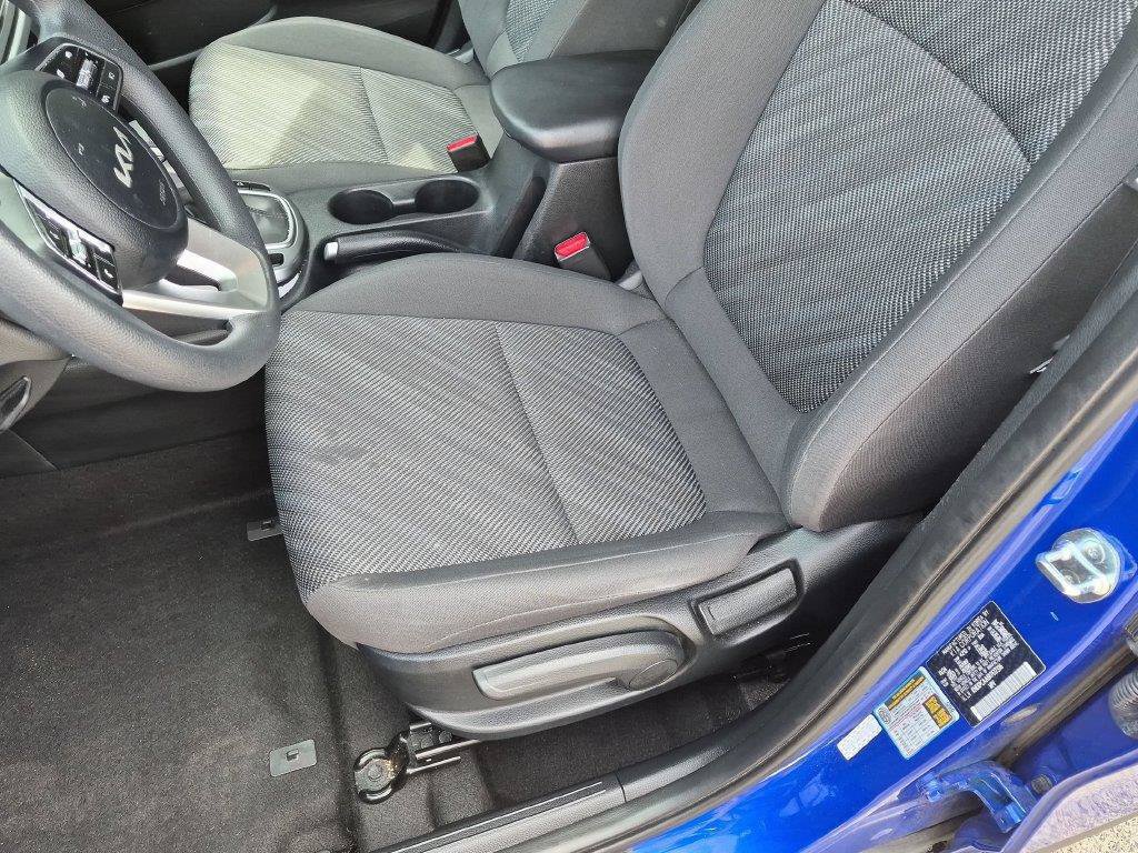 Certified 2024 Kia Seltos LX AWD/4WD image 19