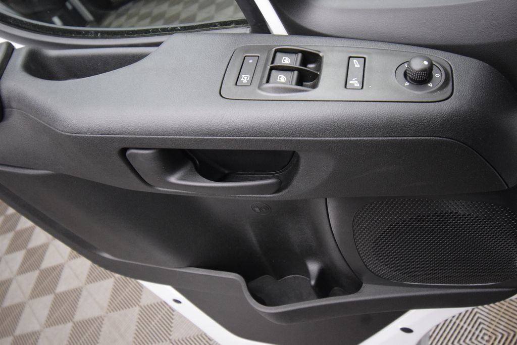 New 2026 RAM ProMaster 3500 w/ Convenience Group FWD image 29