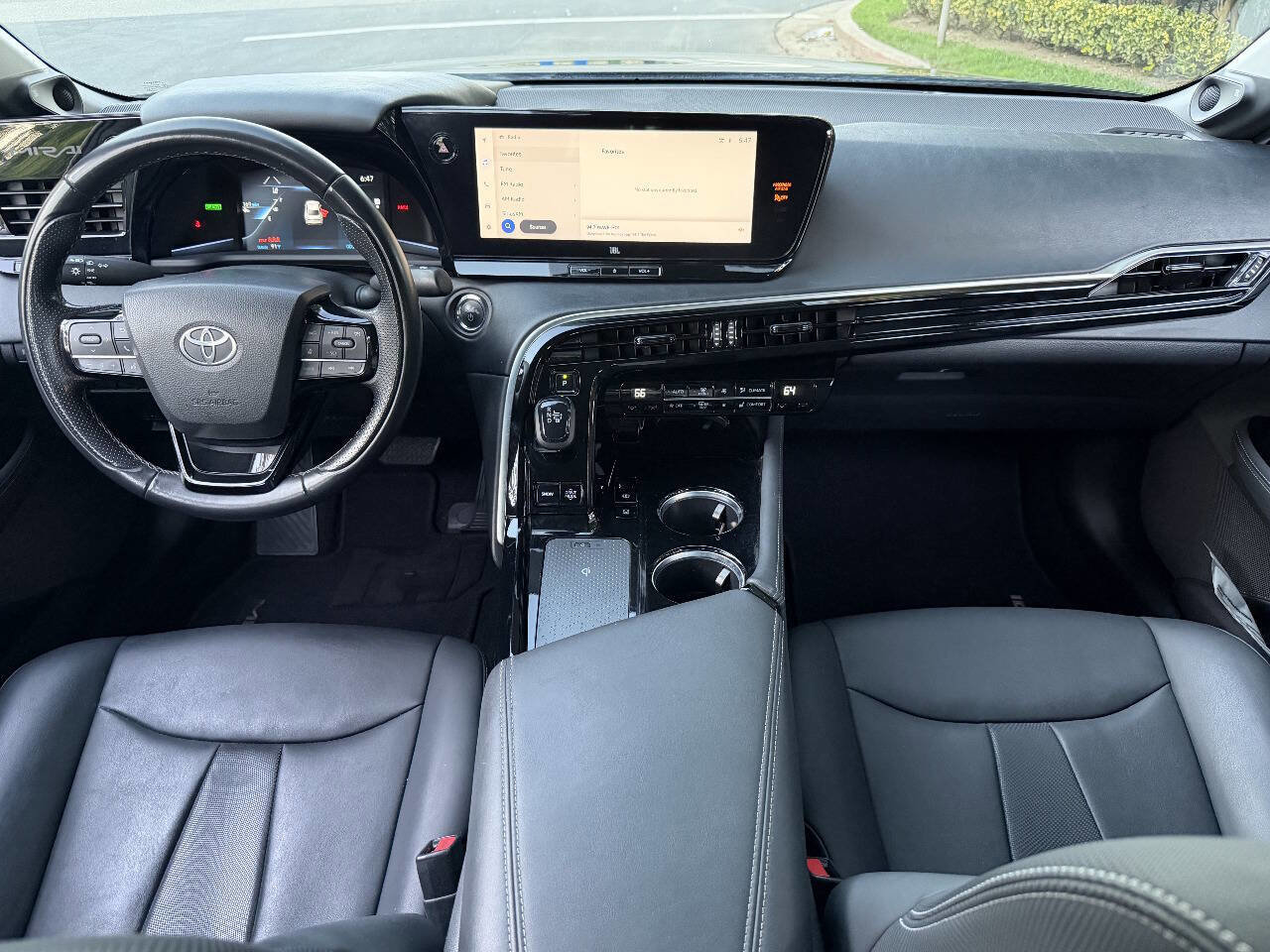 Used 2023 Toyota Mirai w/ Advanced Technology Package image 19