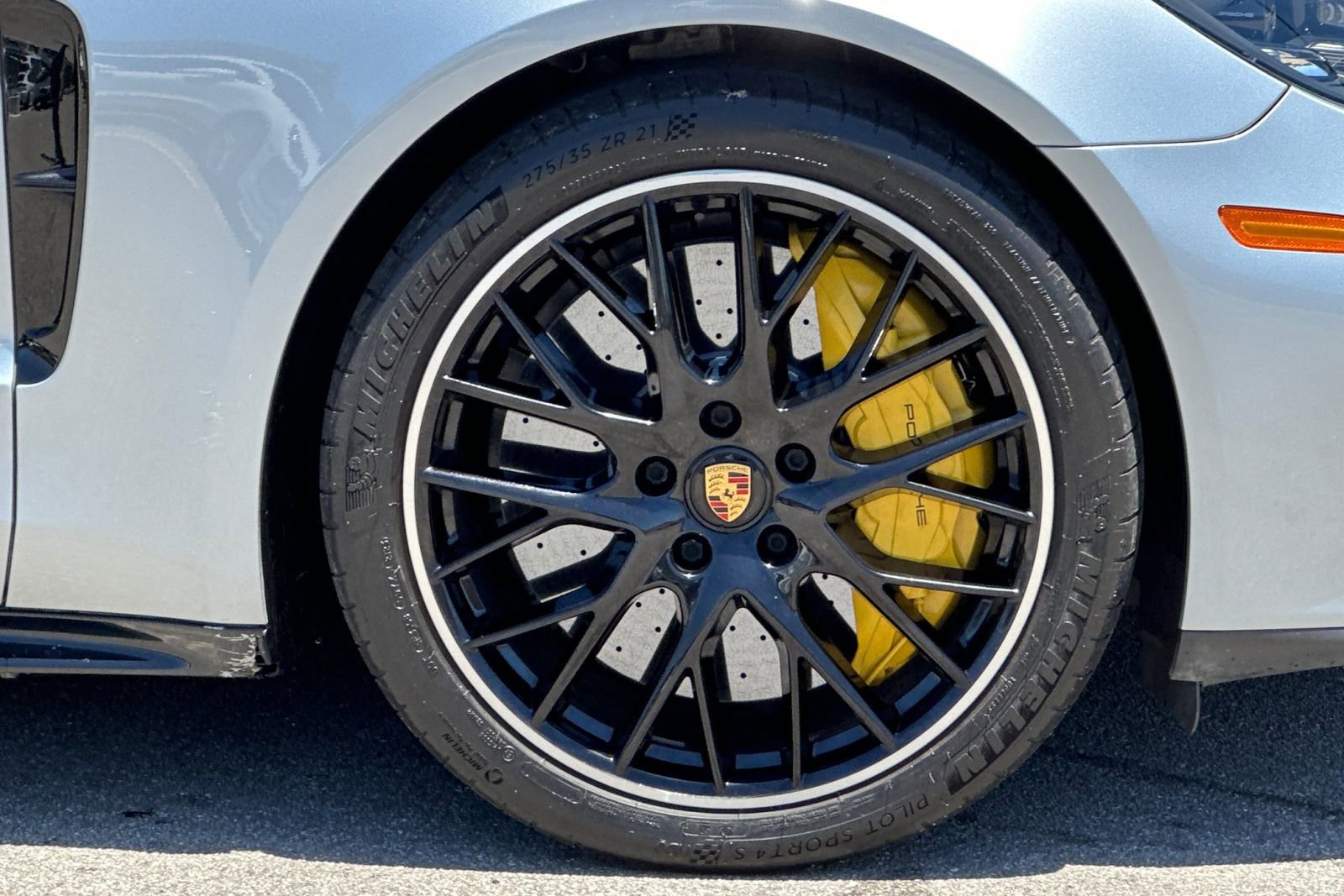 Certified 2022 Porsche Panamera Turbo S AWD/4WD image 40