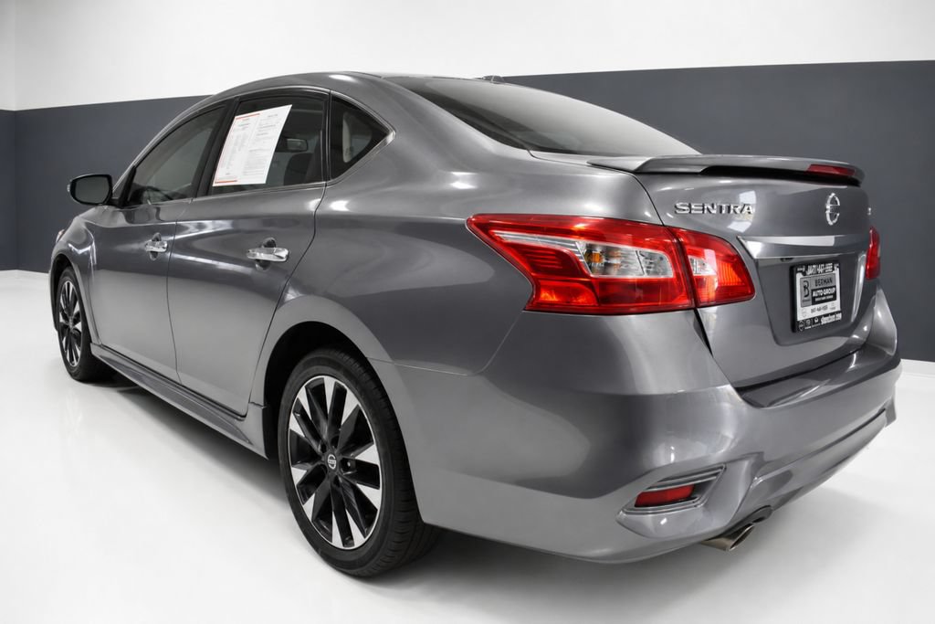 Used 2017 Nissan Sentra SR w/ SR Premium Technology Package FWD image 3