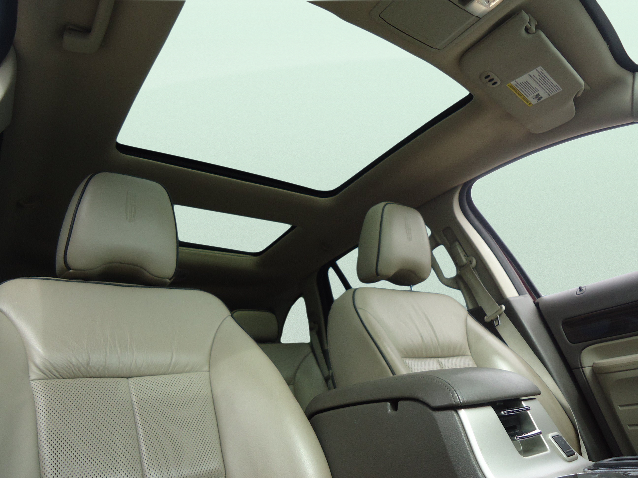 Used 2009 Lincoln MKX AWD image 25