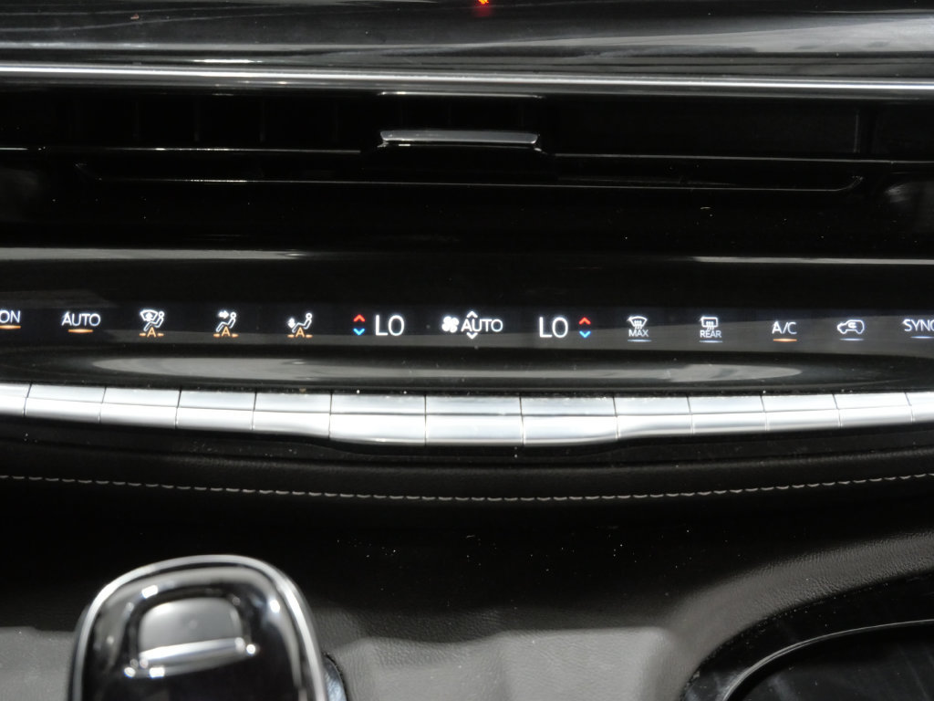 Used 2023 Cadillac Escalade Sport AWD/4WD image 19