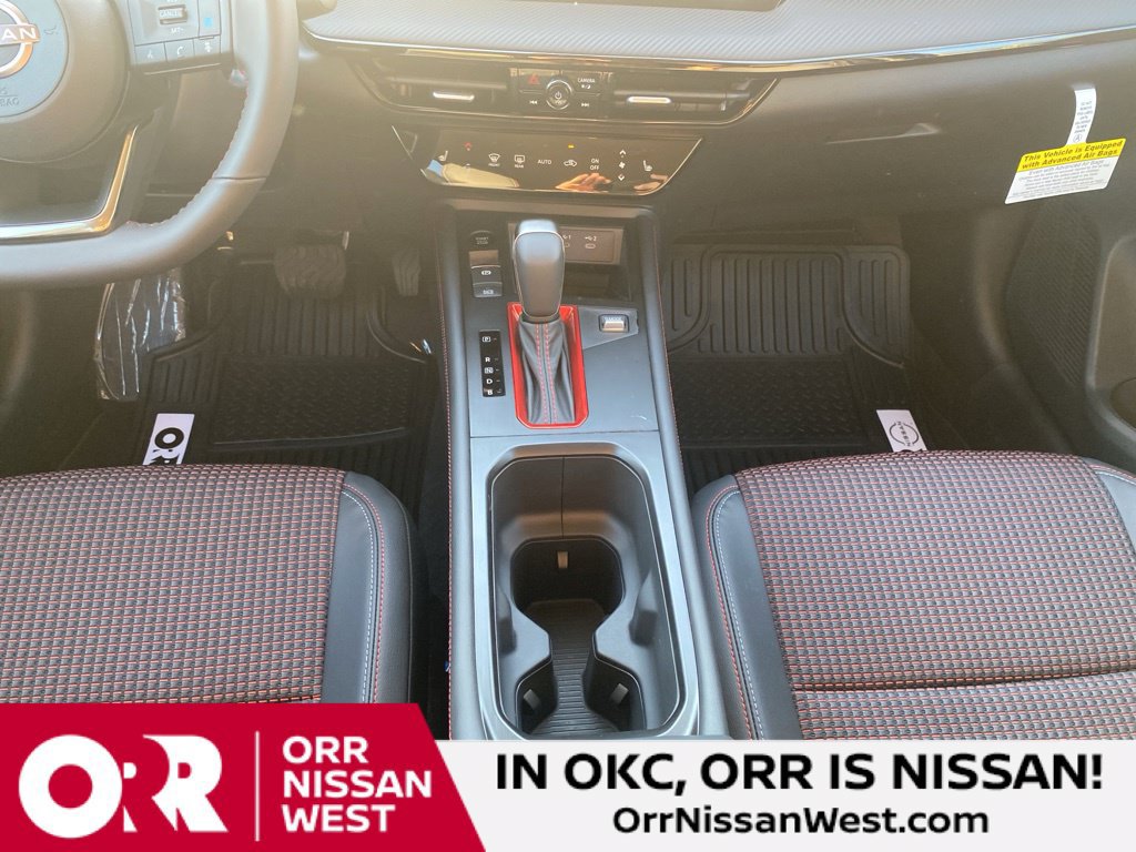 New 2026 Nissan Kicks SR w/ Cold Weather Package AWD/4WD image 27