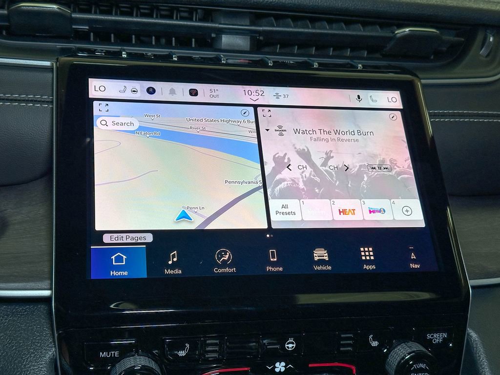 New 2025 Jeep Grand Cherokee Limited w/ Black Appearance Package image 25