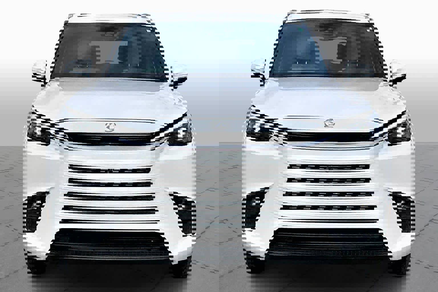 Used 2024 Lexus TX 350 AWD image 3