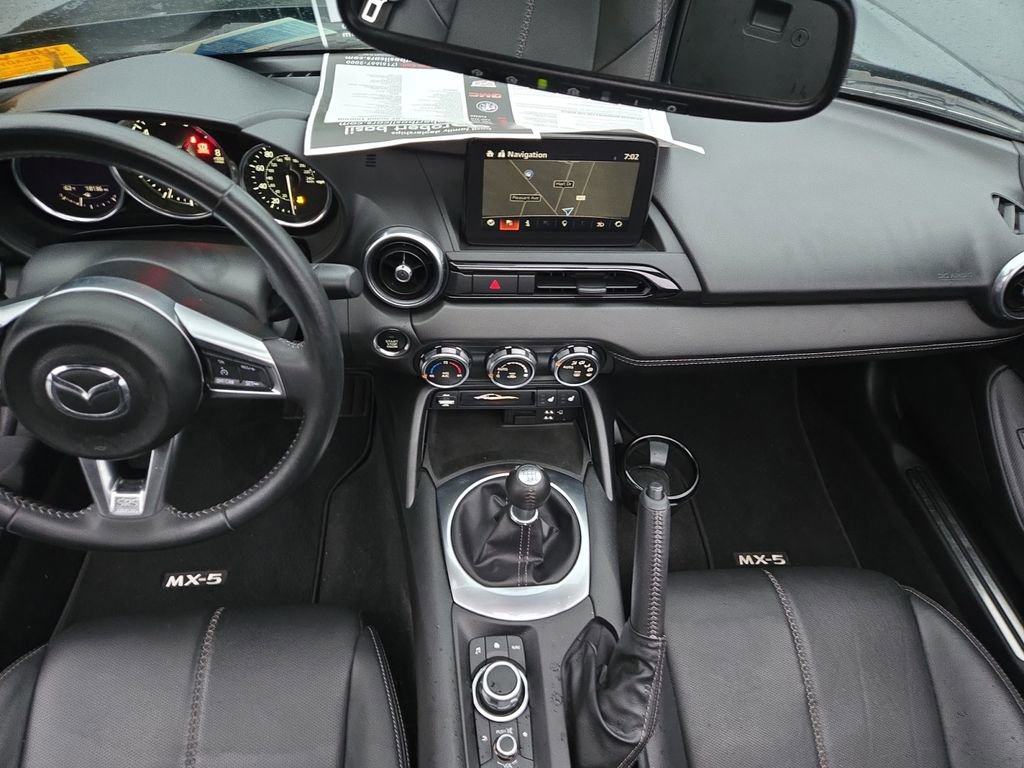 Used 2021 MAZDA MX-5 Miata RF Grand Touring image 15