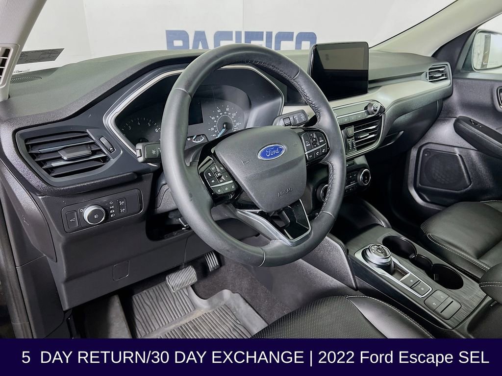 Used 2022 Ford Escape SEL image 11