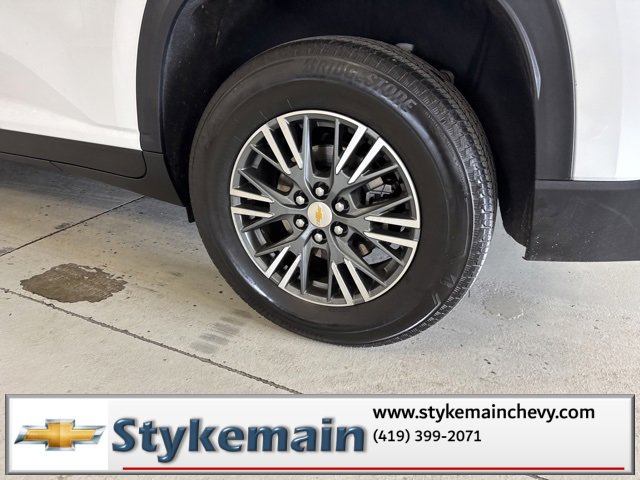 Used 2024 Chevrolet Traverse LT image 7