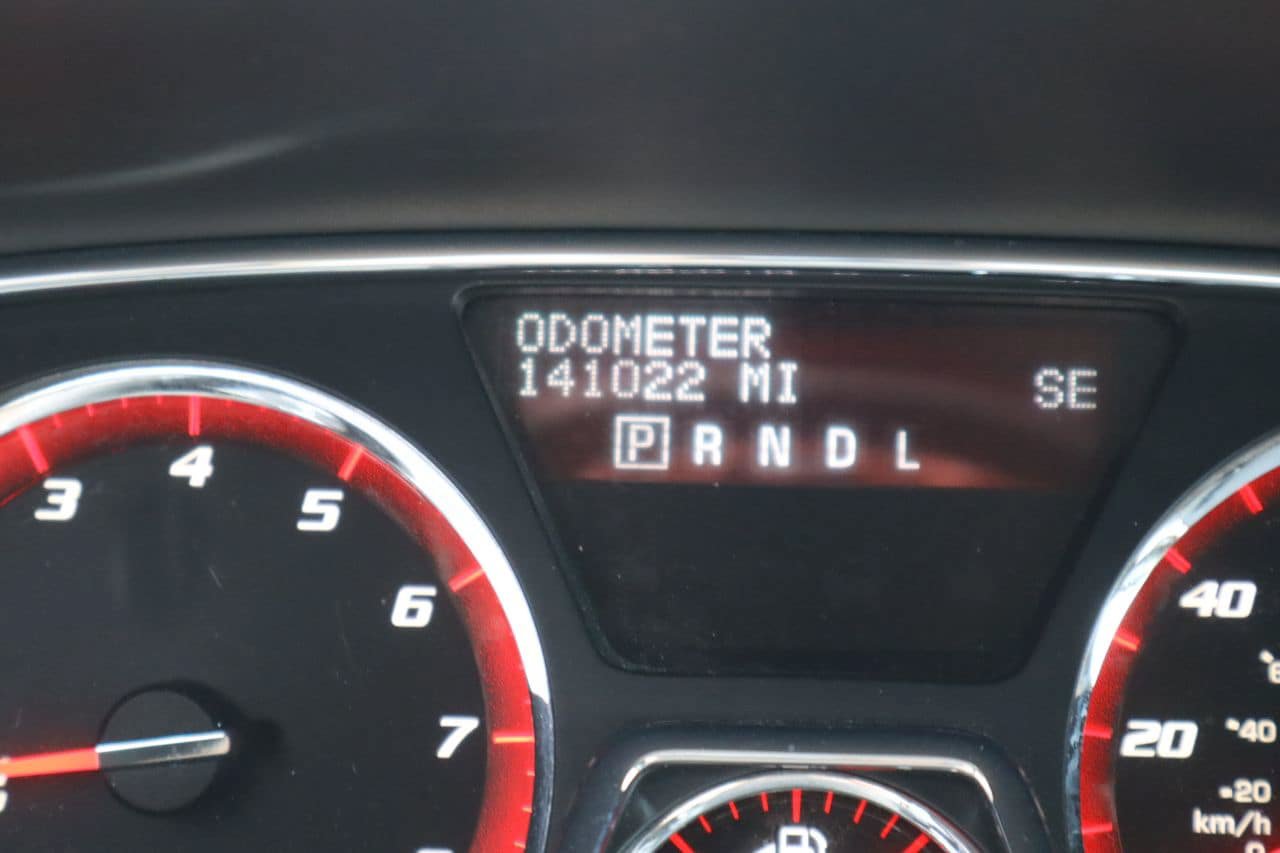 Used 2017 GMC Acadia Limited SLT AWD/4WD image 10