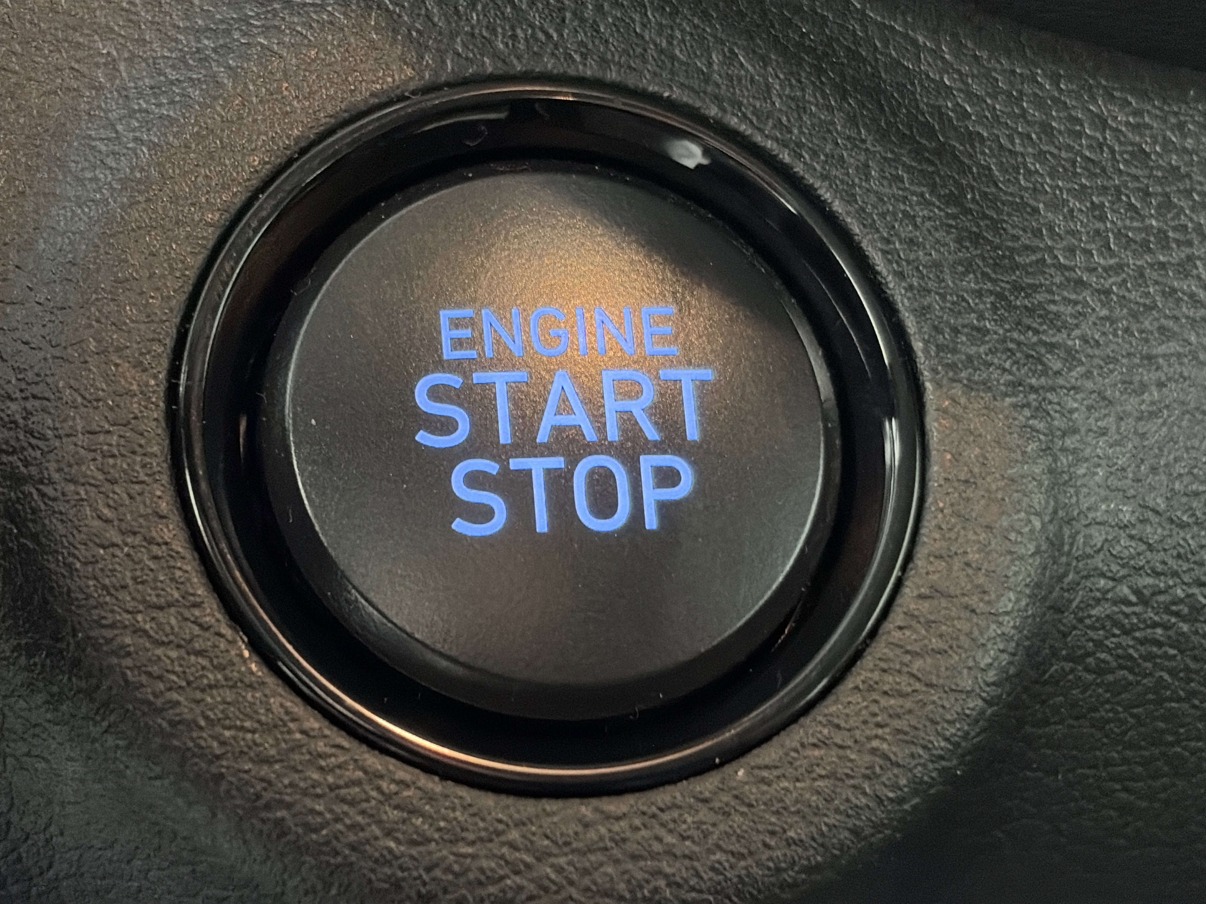 Used 2025 Hyundai Venue Limited image 9