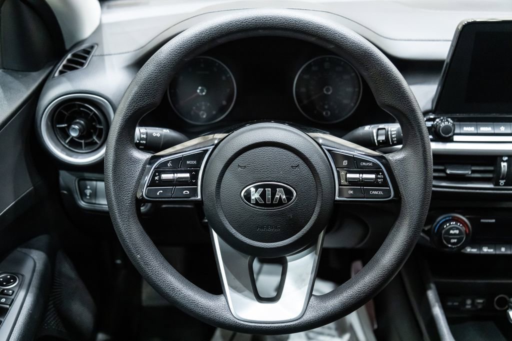 Used 2019 Kia Forte LXS image 14