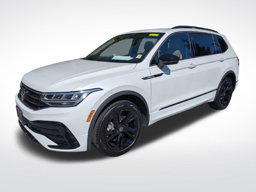Used 2023 Volkswagen Tiguan SE R-Line AWD/4WD image 8