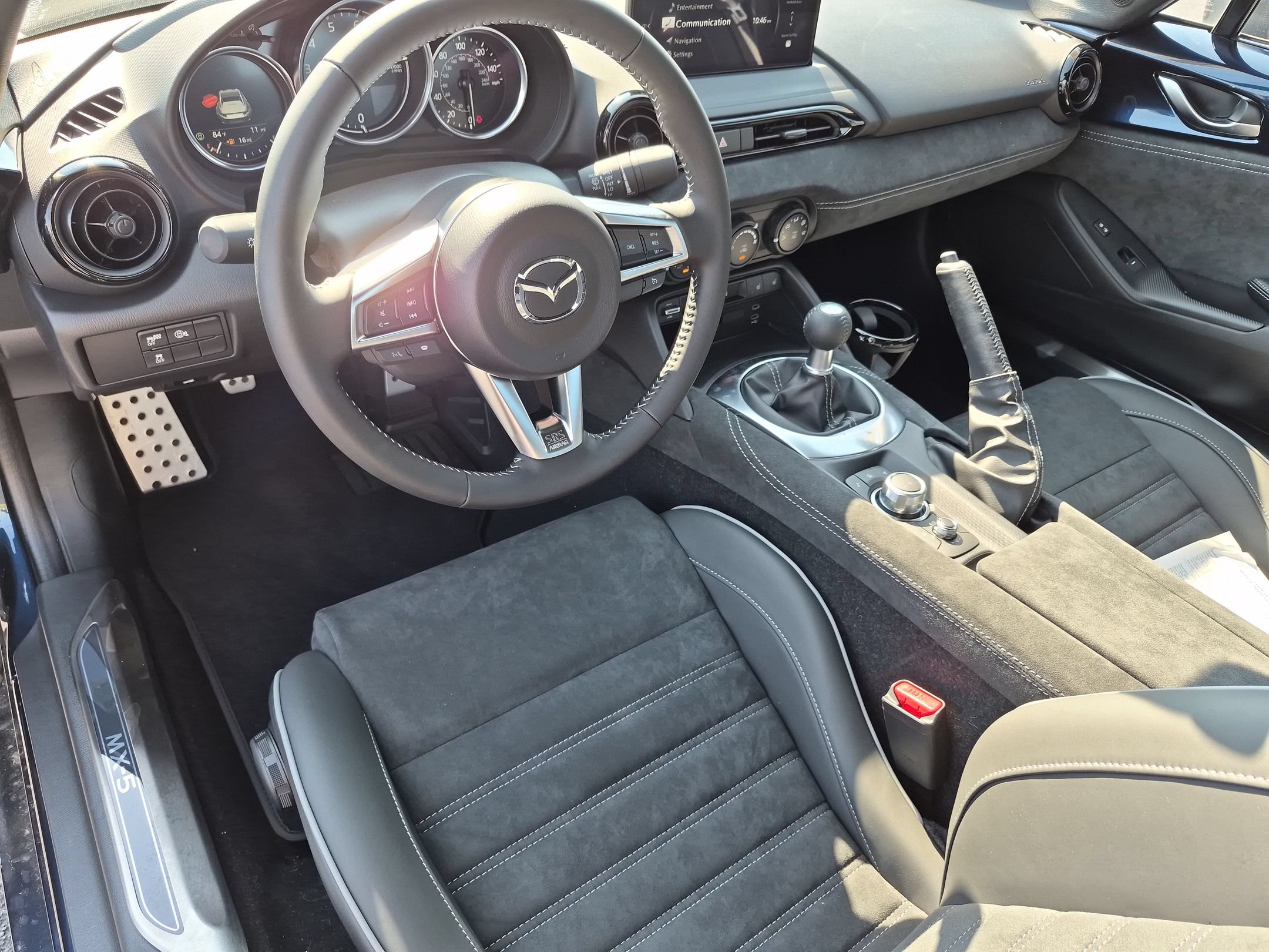 New 2026 MAZDA MX-5 Miata RF Club w/ Interior Package RWD image 15
