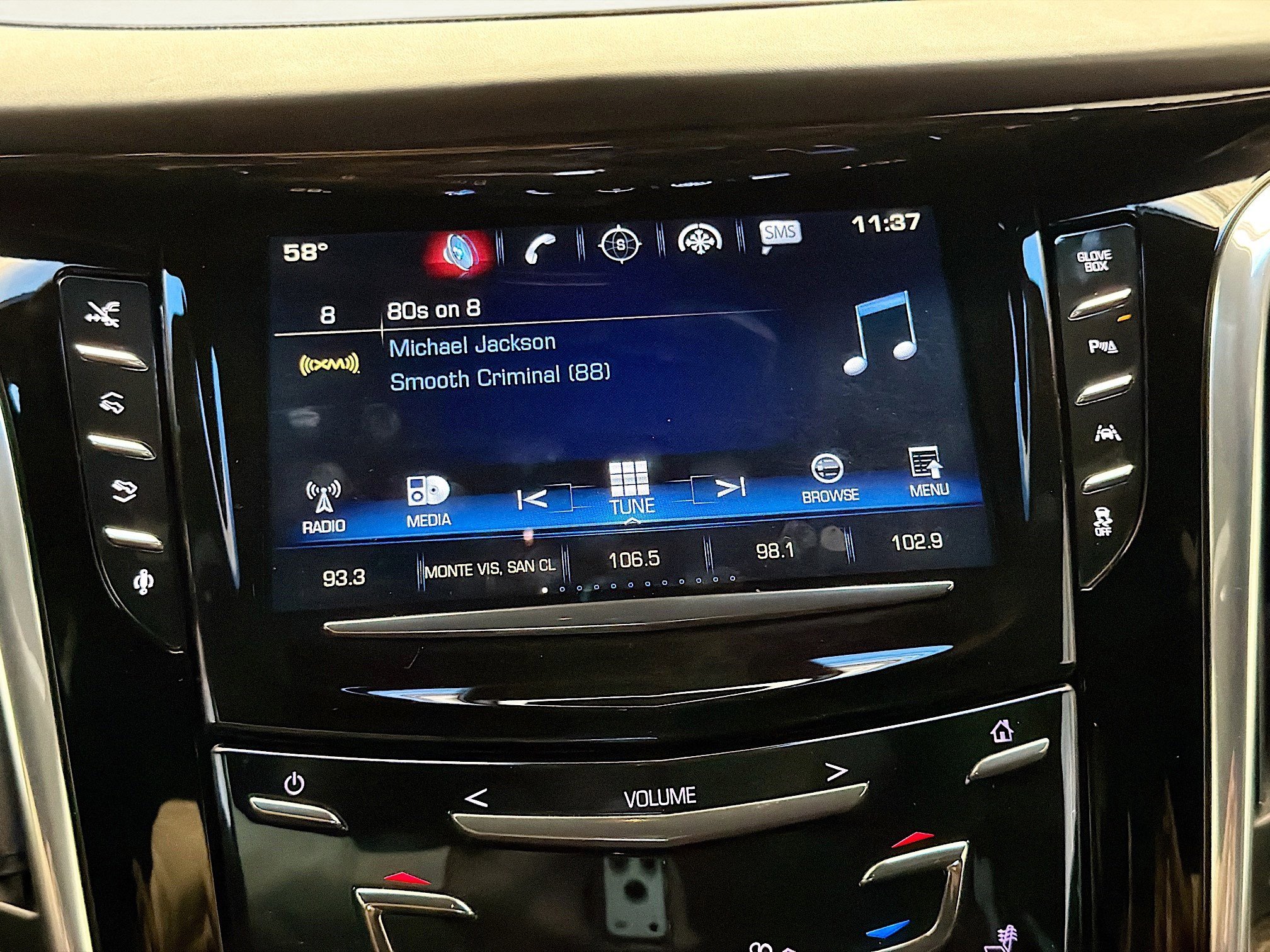 Used 2016 Cadillac Escalade Platinum AWD/4WD image 9